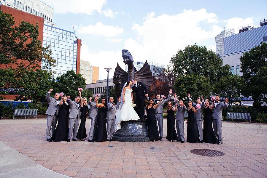 Charming Wedding at The National Constitution Center by S. Kuzma Photography Philly In Love Philadelphia Weddings
