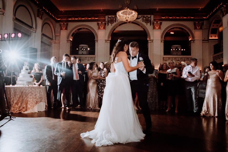 Classic Philadelphia Wedding at Ballroom at the Ben Tricia Notte Images Philly In Love Philadelphia Weddings Venues Vendors