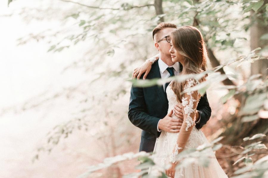 5 Tips on Creating Stunning Smoke Bomb Wedding Images Philly In Love Philadelphia Weddings Venues Vendors