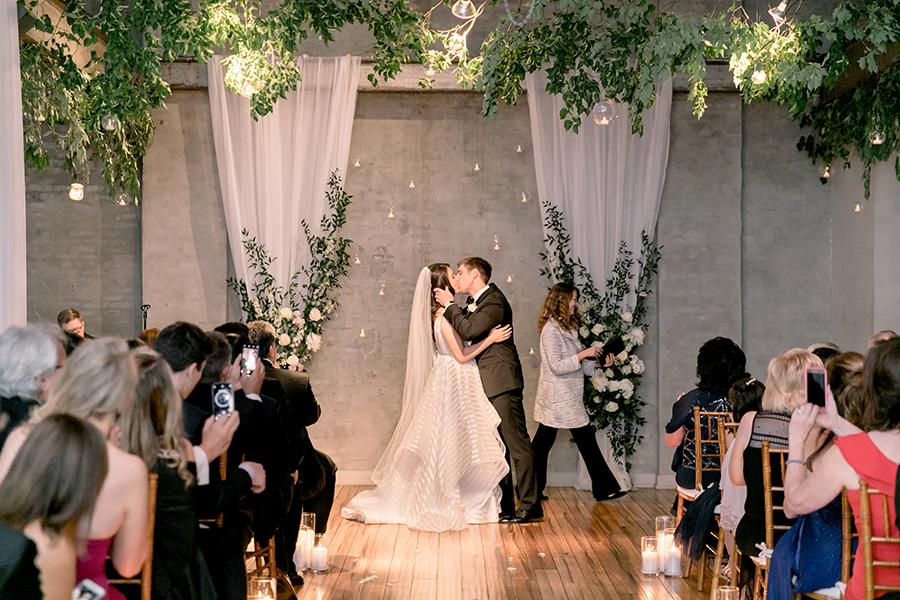 Modern Romantic Wedding At Front & Palmer Emily Wren Photography Philly In Love Philadelphia Weddings Venues Vendors